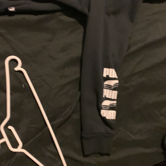 Puma hoodie. (Grew out of it) - Picture 3 of 4